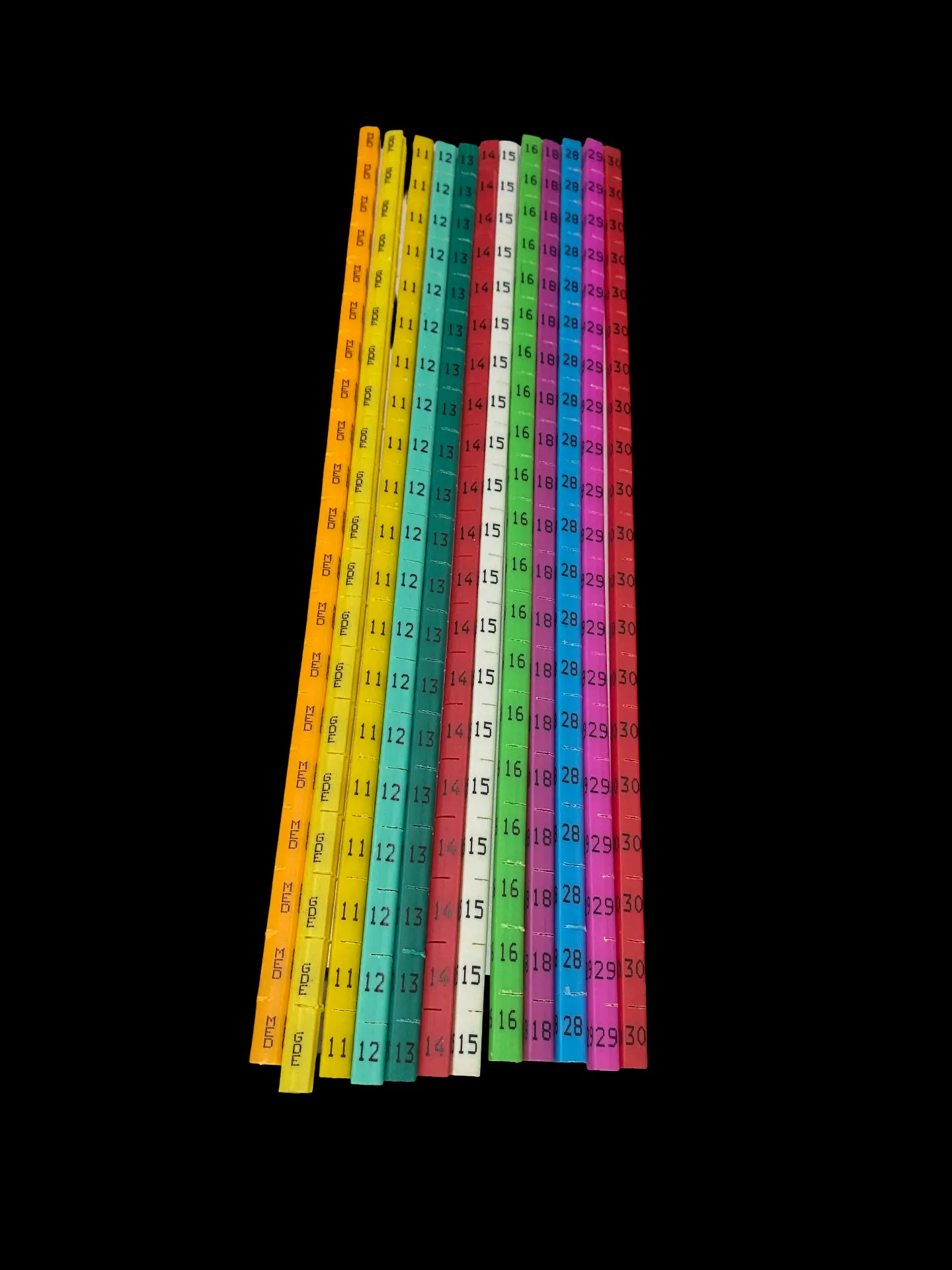 Talleros talla chica, med, grande, tallas infantiles, y de la talla 1 a la 44 - Indicadores de talla para prendas de vestir